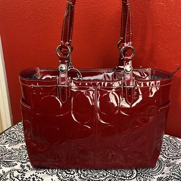 Coach Embossed Maroon Patent Leather Sexy Tote! - Picture 2 of 10